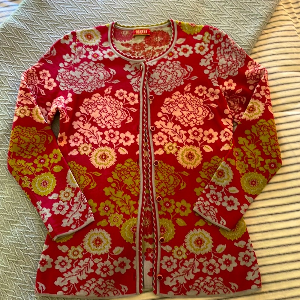 Oleana Cardigan with multi-colored floral pattern / XS